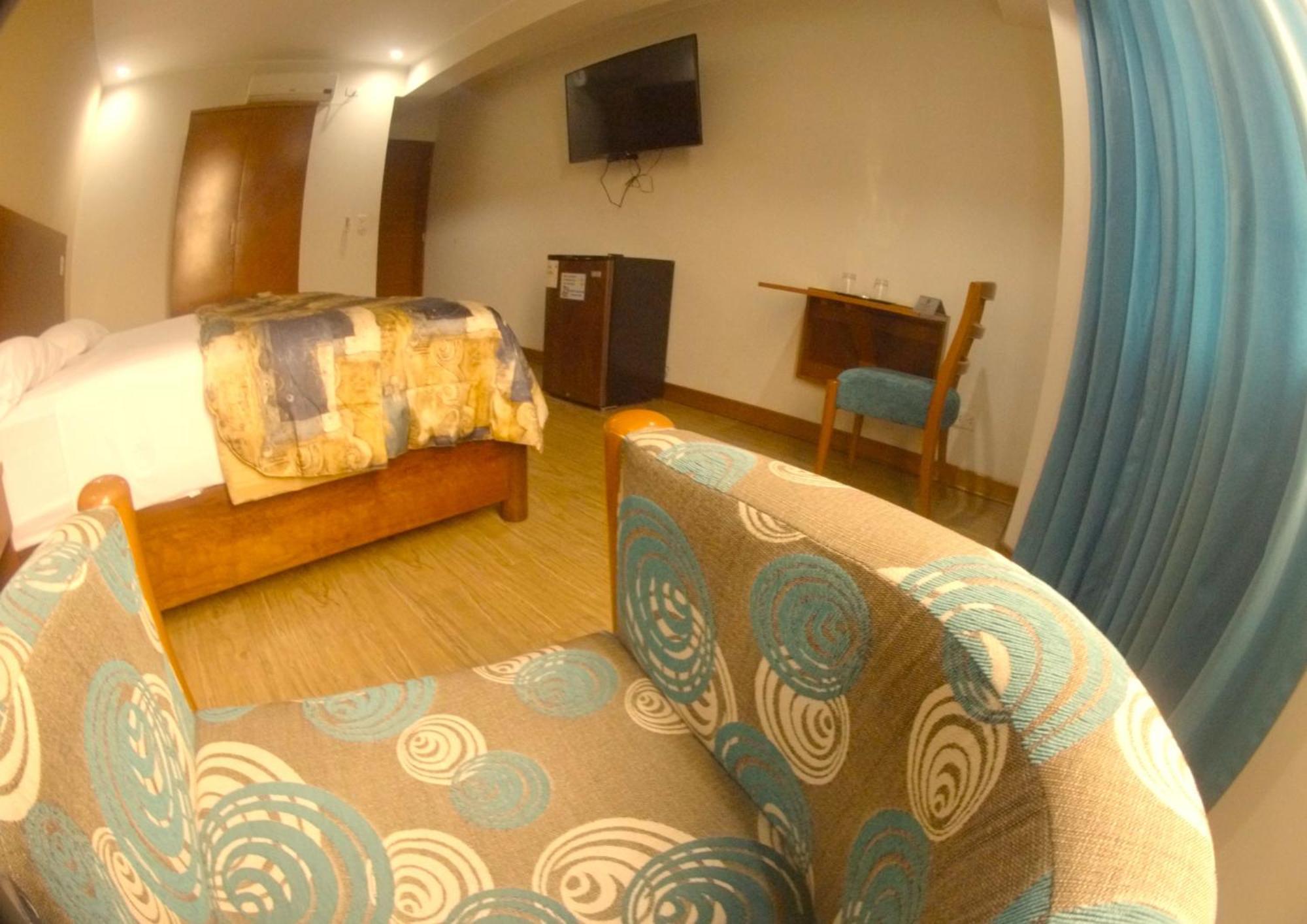 לימה Hotel Esencia Suites מראה חיצוני תמונה
