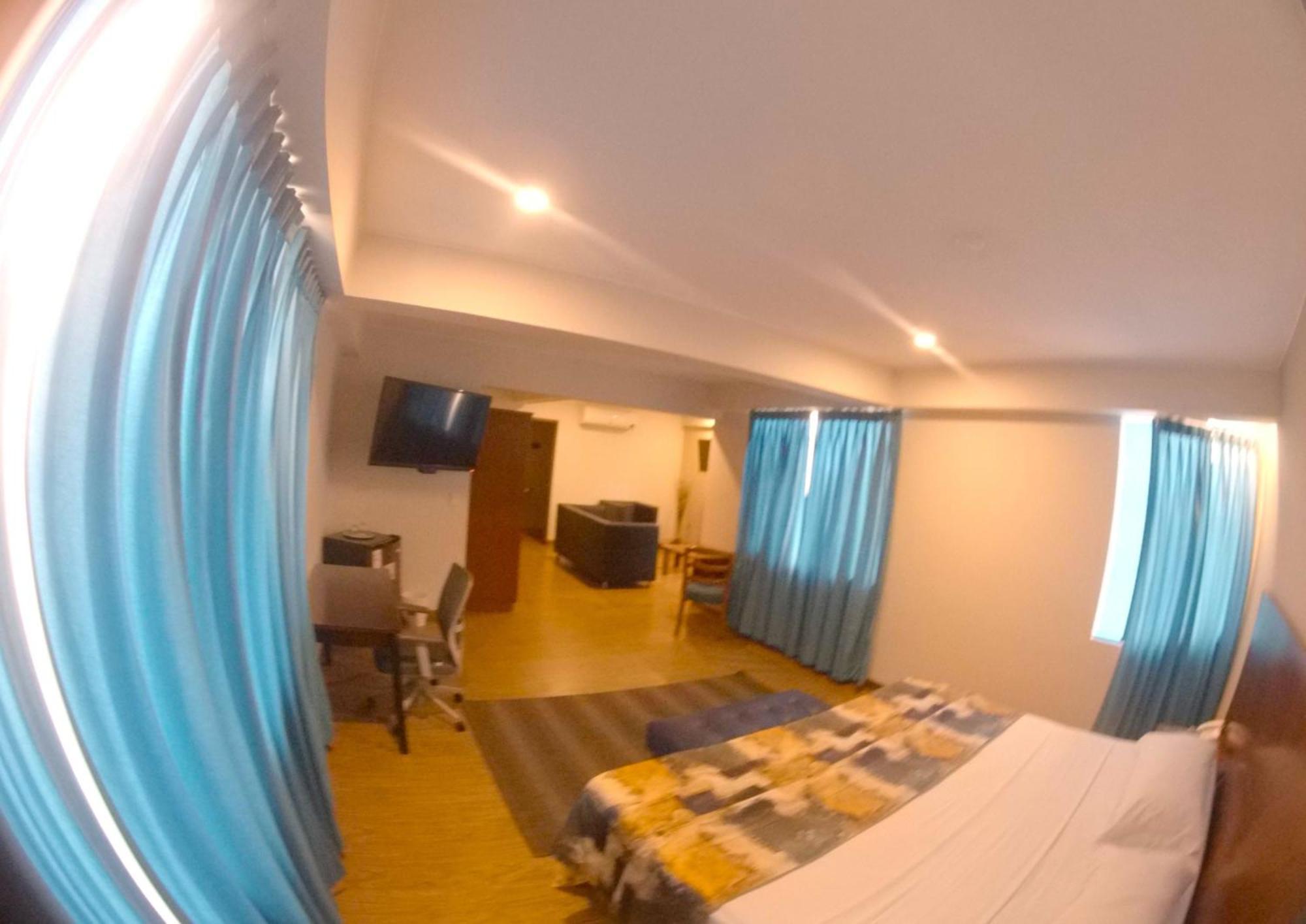 לימה Hotel Esencia Suites מראה חיצוני תמונה